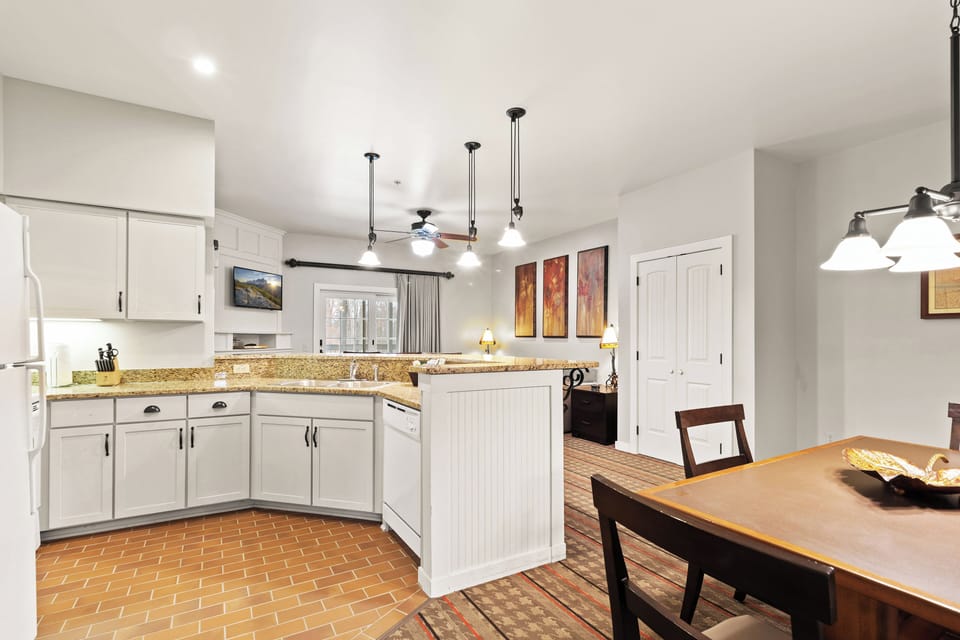 club-wyndham-shawnee-village-crestview-kitchen-2