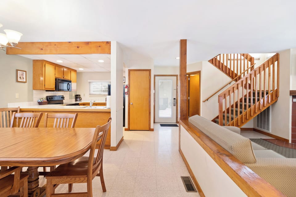 club-wyndham-shawnee-village-dining-kitchen
