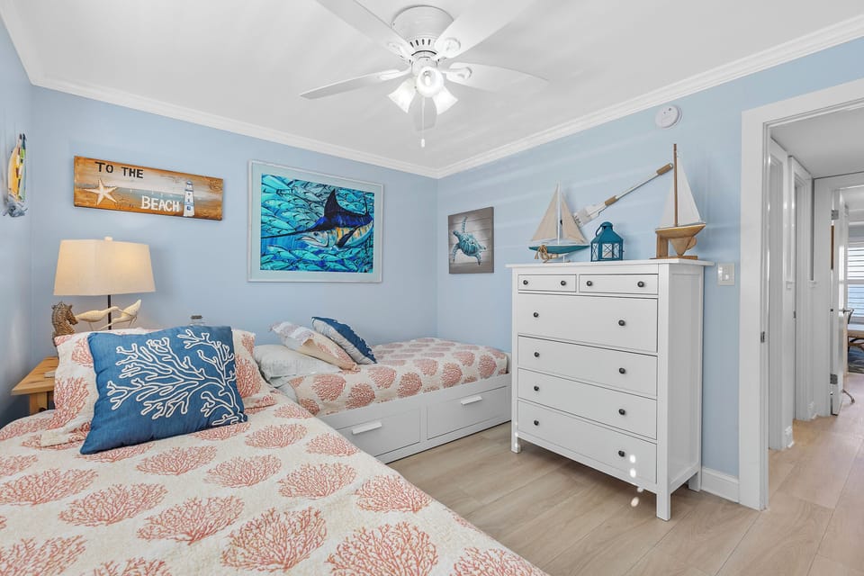 Guest bedroom