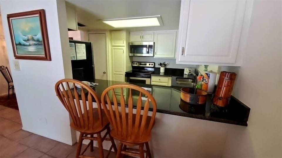 Breakfast Bar