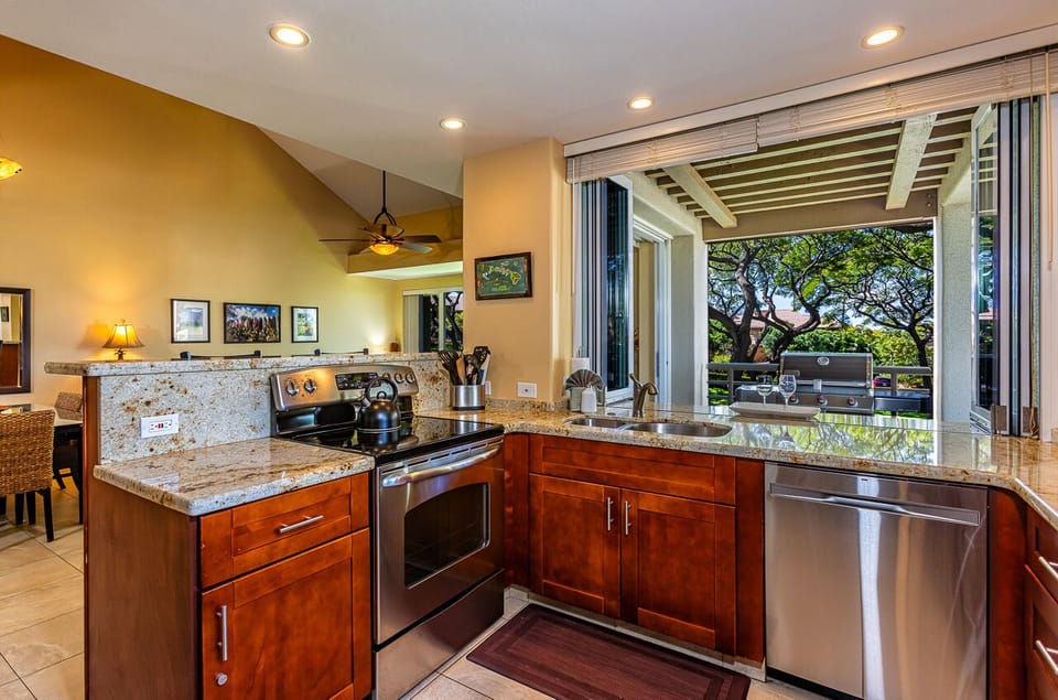 Gourmet kitchen for the chef of your family!