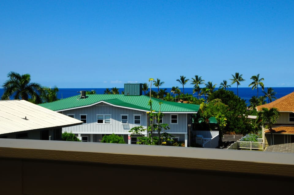 Upstairs lanai view