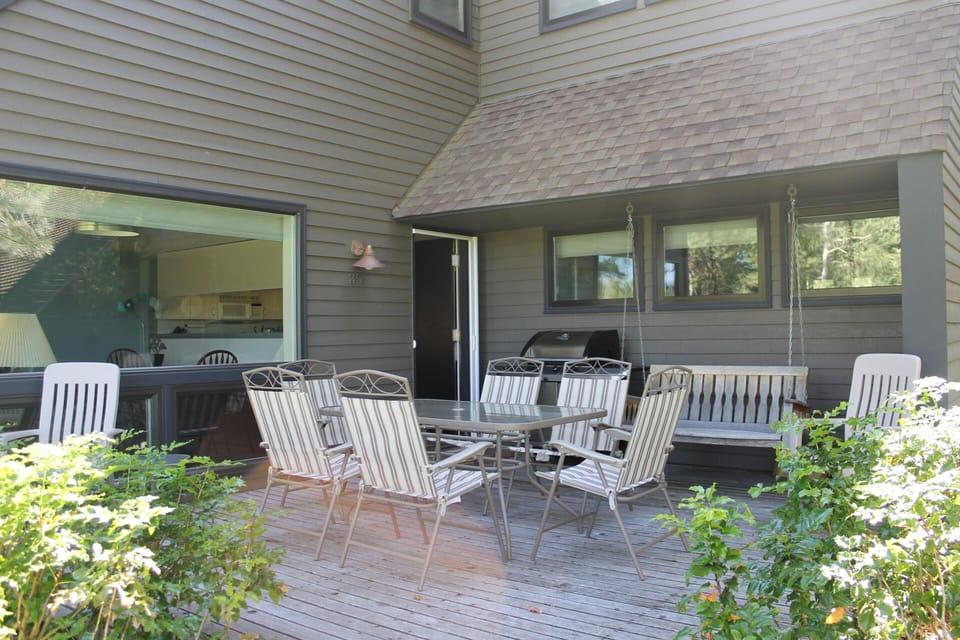 Mountain View Condo 35 - Deck Area