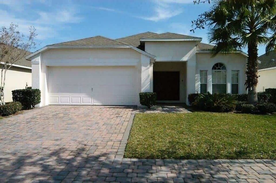 4-Bedroom-Orlando-Vacation-Home-Cumbrian-Lakes-Kissimmee-Florida