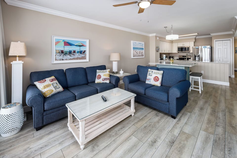 Living room - Lots of memories can be made here!
