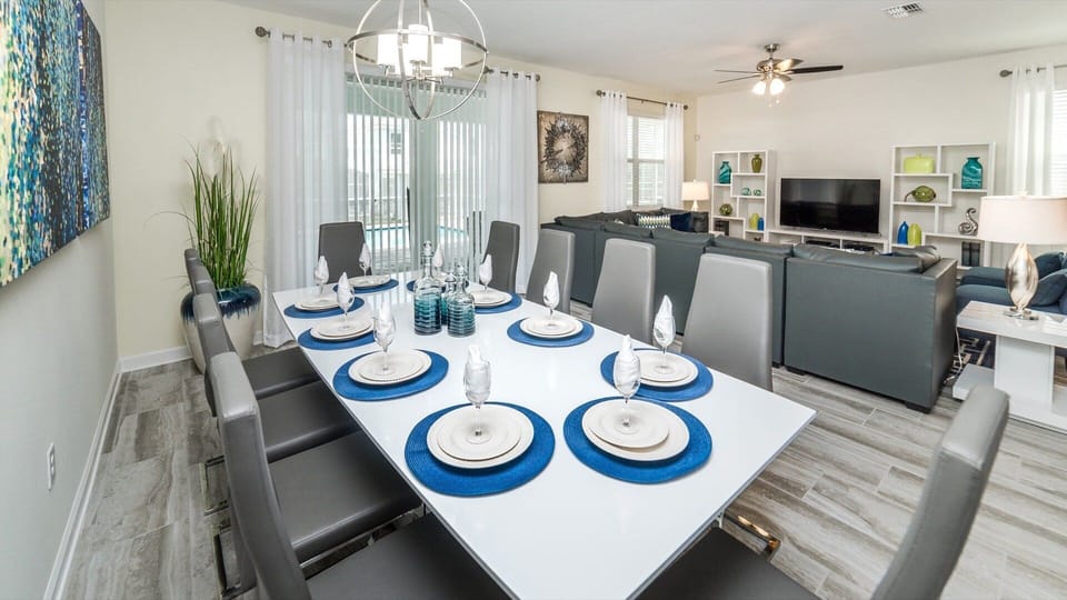 Dining Room (Angle)