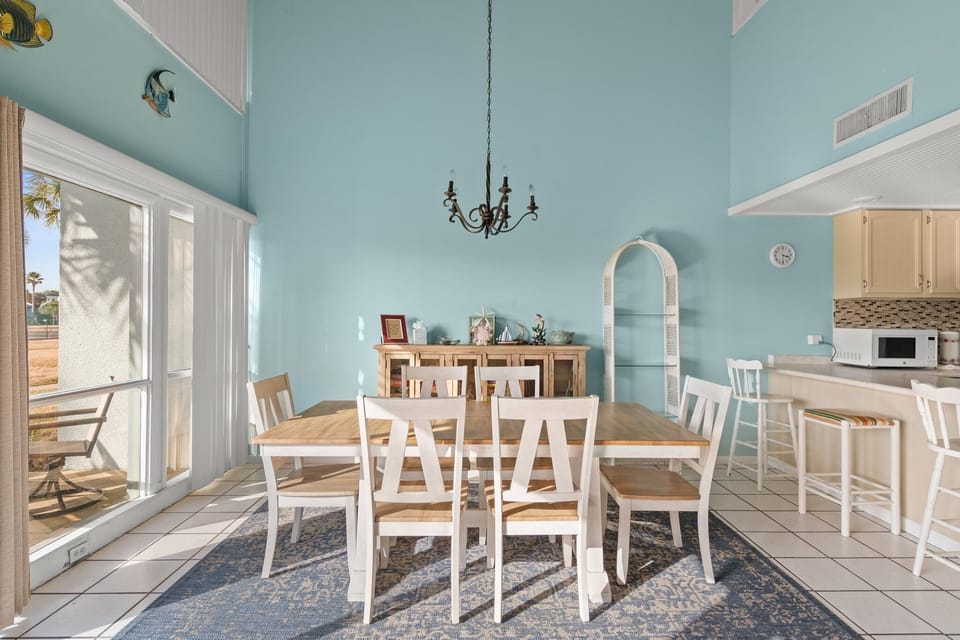 12-web-or-mls-22400-front-beach-rd-63