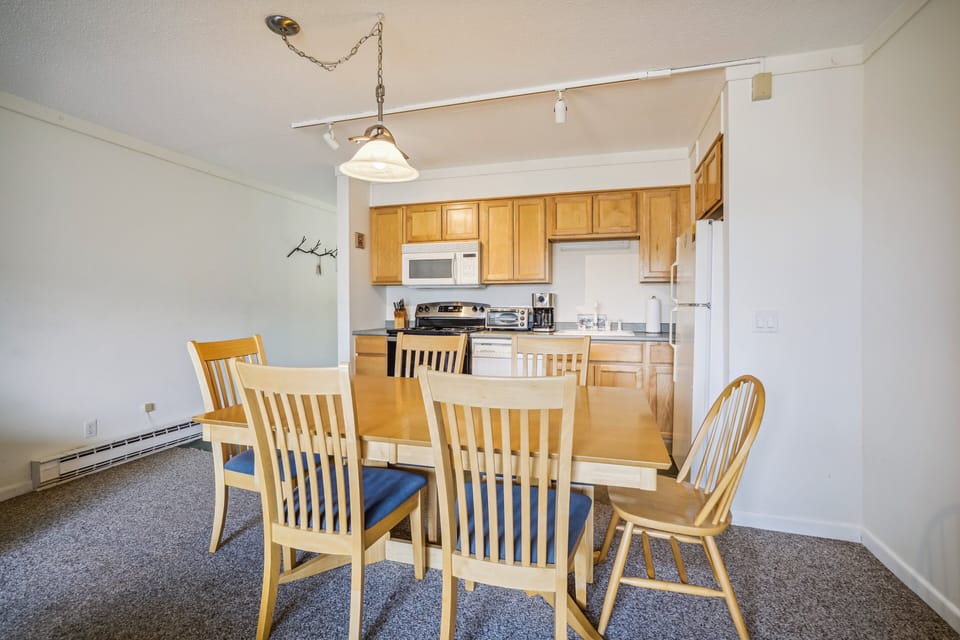 Dining room table