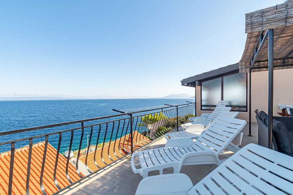 Terrace 1