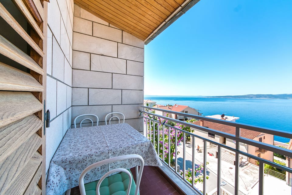 Balcony 1