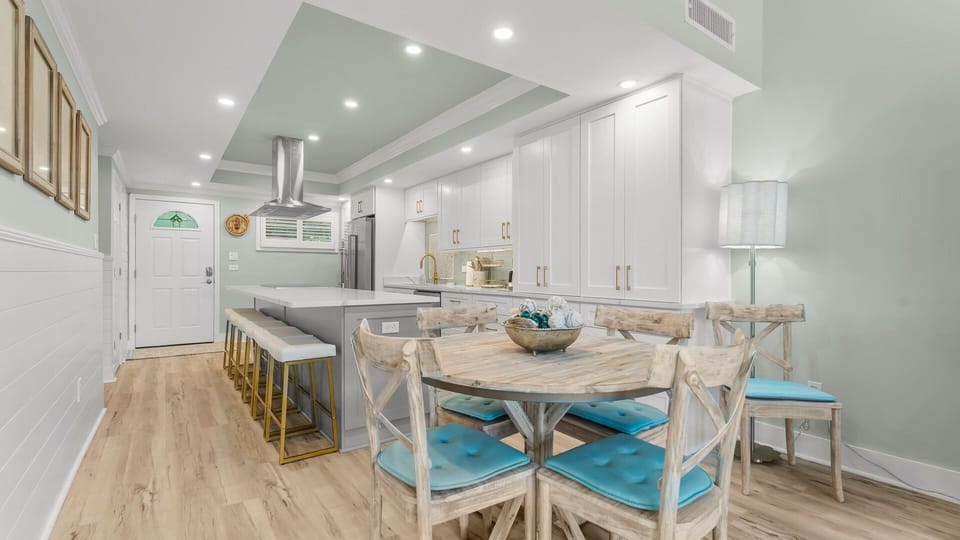 12-custom-22400FrontBeachRd53-14