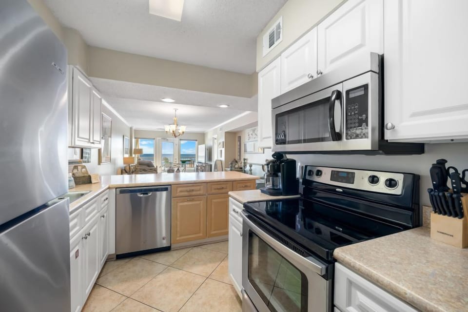 Boardwalk 184 Fully Equipped Kitchen