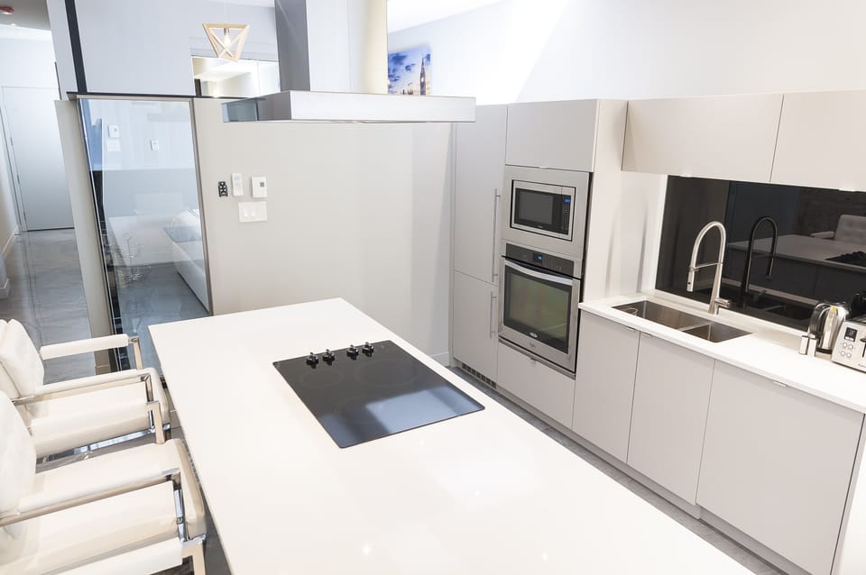 Fully equipped kitchen - cooking top, oven, microwave, toaster, double sink