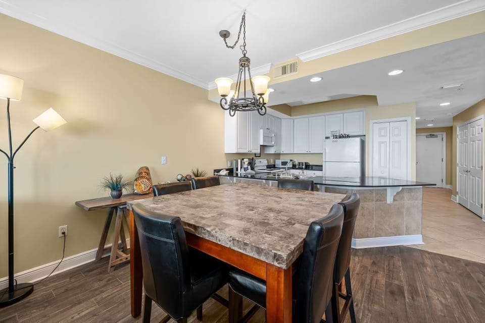 7 San Carlos 1406 Dining