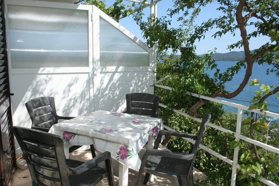 Terrace 1