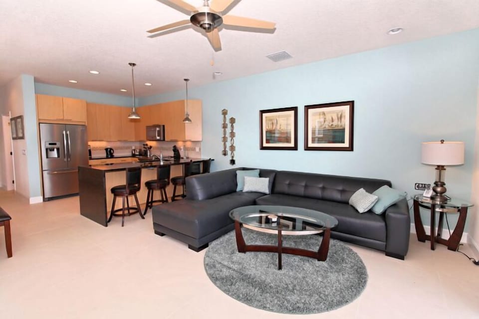 04_Lounge_Area_0721.jpg