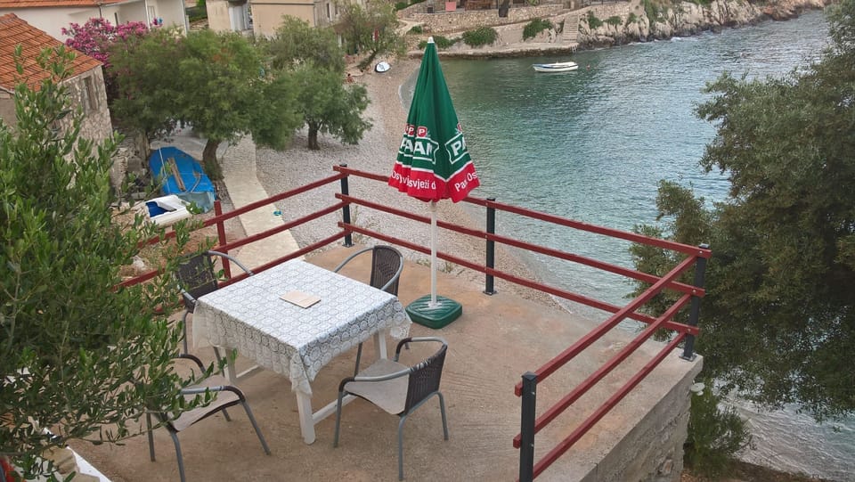 Terrace 1