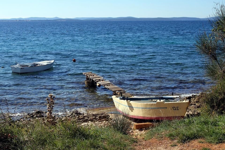 Nearby beaches