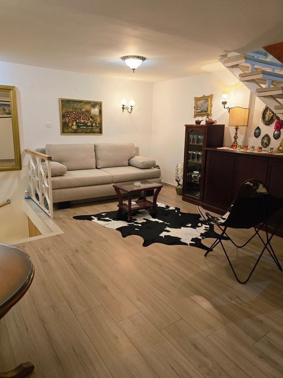 Living room 1