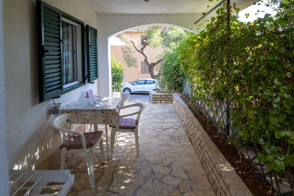 Terrace 2