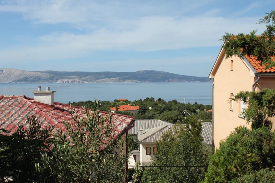 Balcony 2