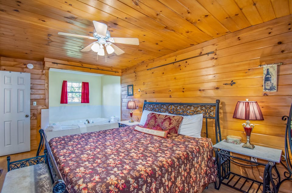 Master Bedroom has two stone top nightstands, each with their own lamp