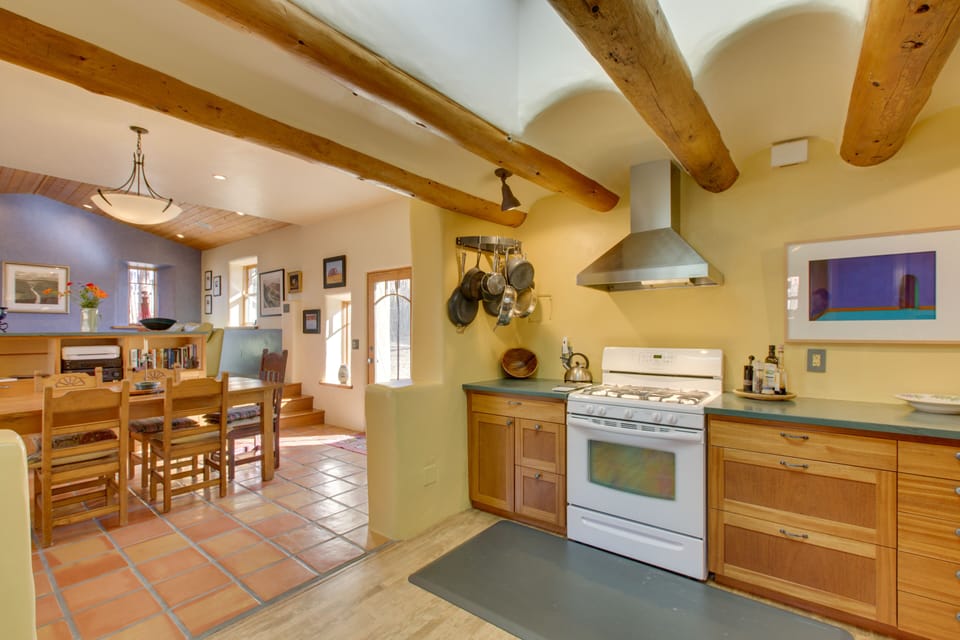 Kitchen | Cooking Basics | Dishwasher | Microwave | Refrigerator