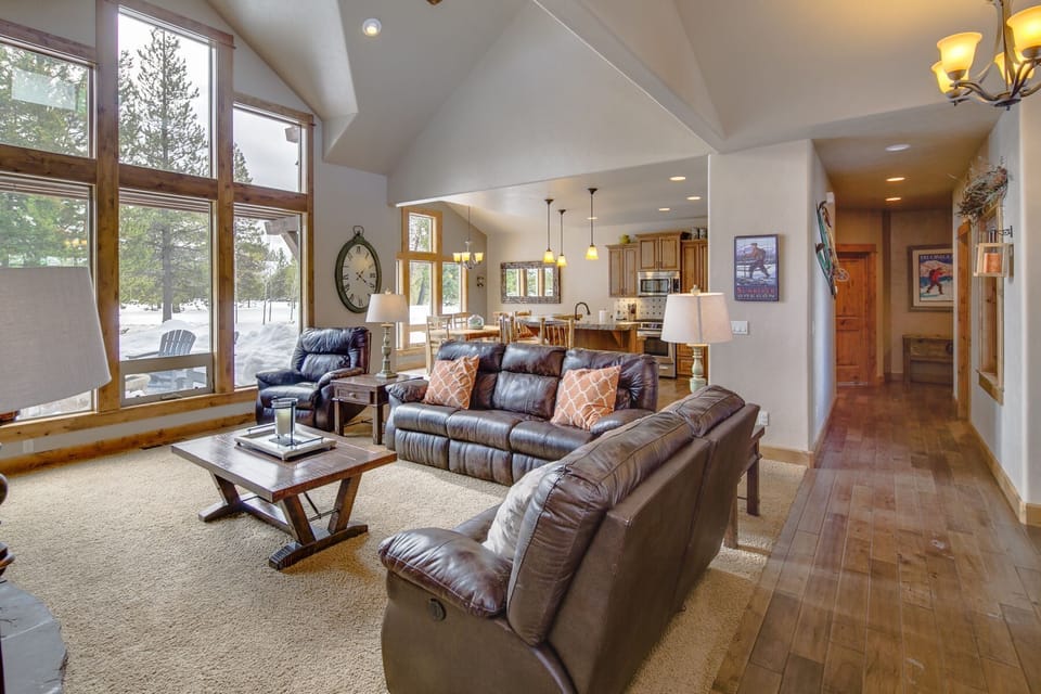 The open space allows conversation even from the kitchen