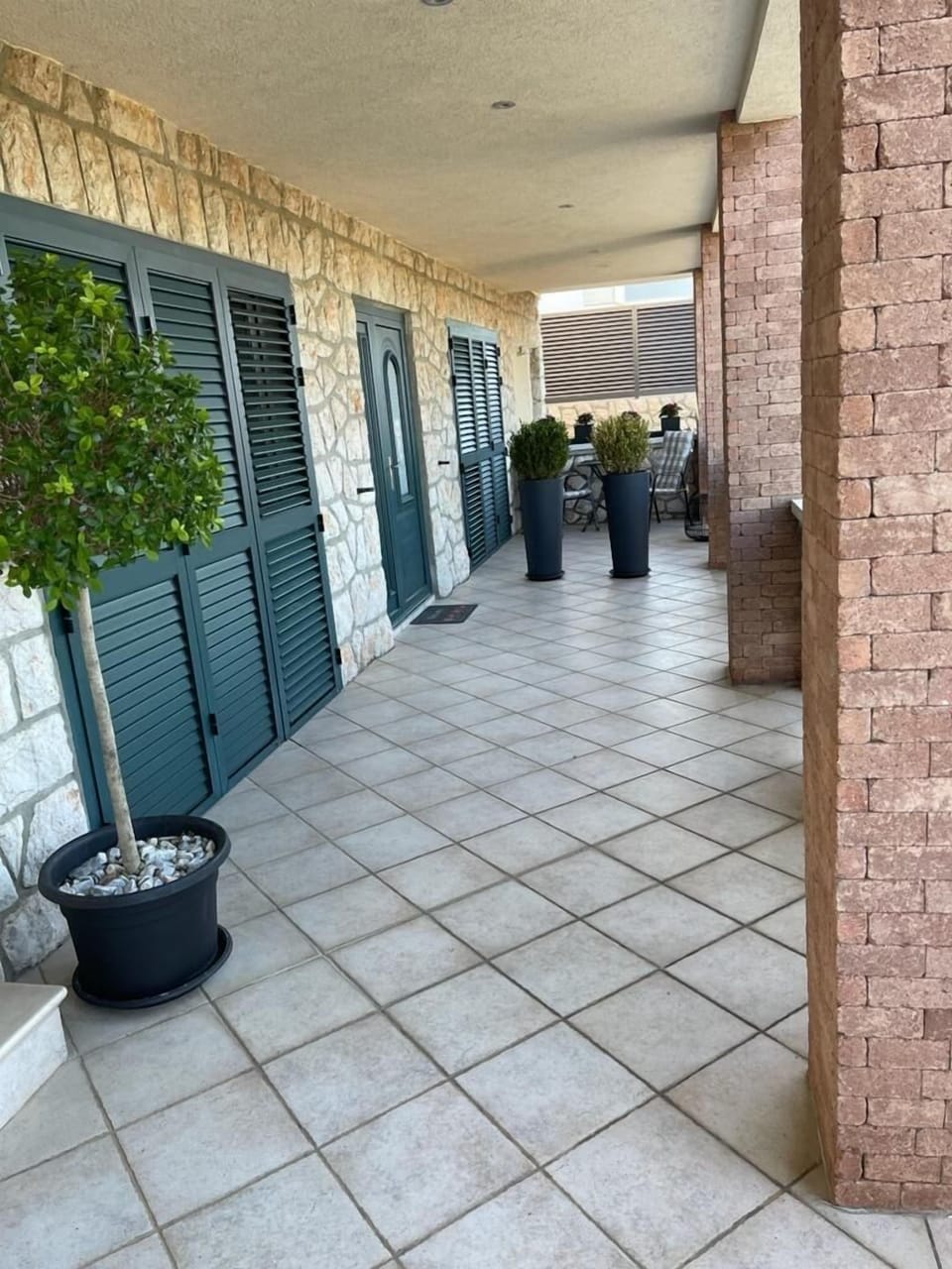 Terrace 2