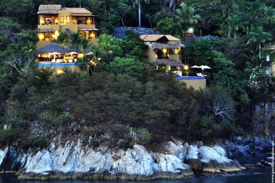 The villas of Pacific Vacation.  Villa Encantada on the left and Villa Bahia on the right.
