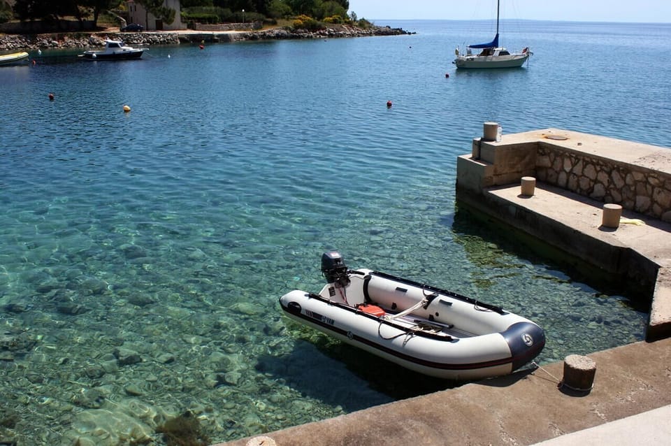 Nearby beaches