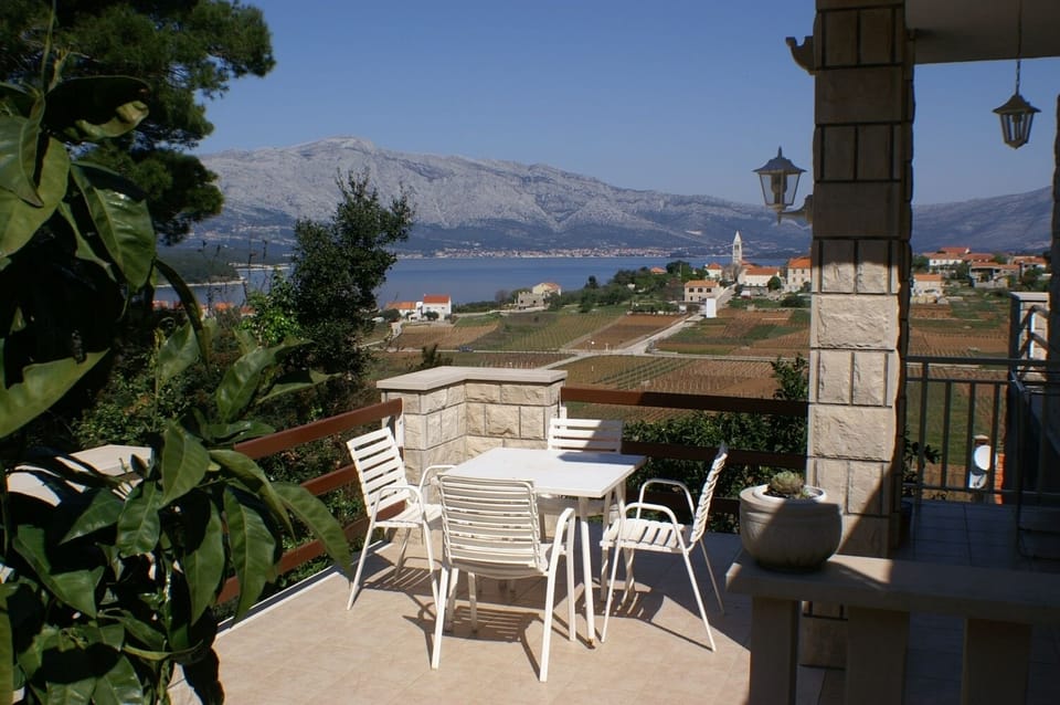 Terrace 2