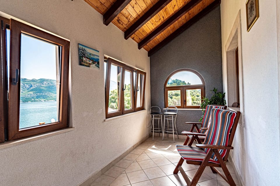 Terrace 2