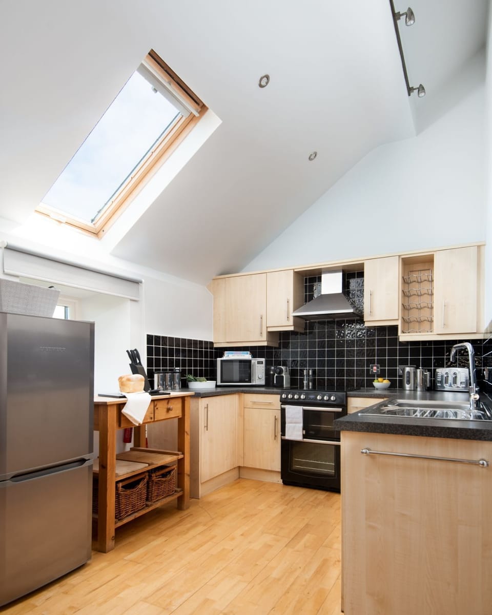 Budle Bay Loft - fully equipped kitchen