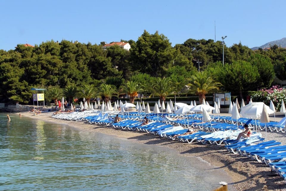 Nearby beaches