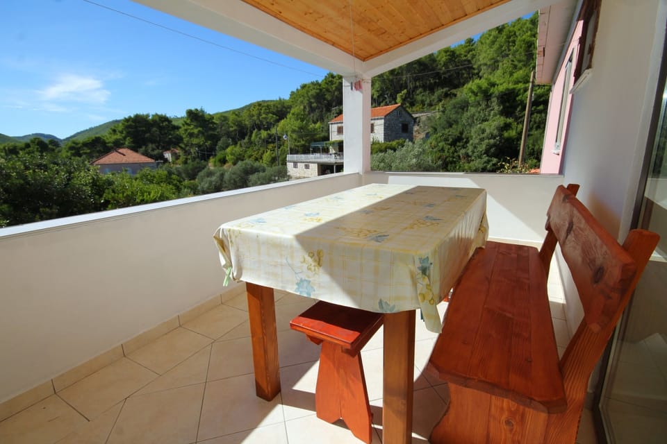Terrace 1