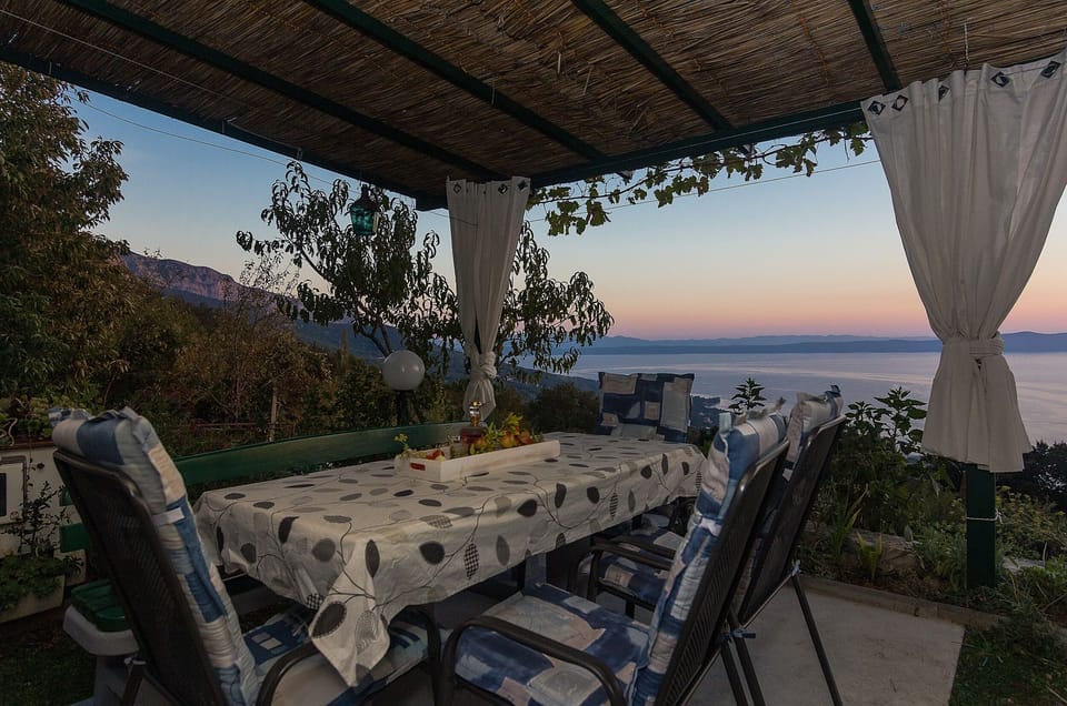 Terrace 2