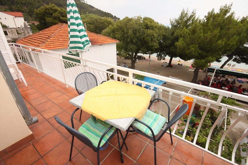 Terrace 1