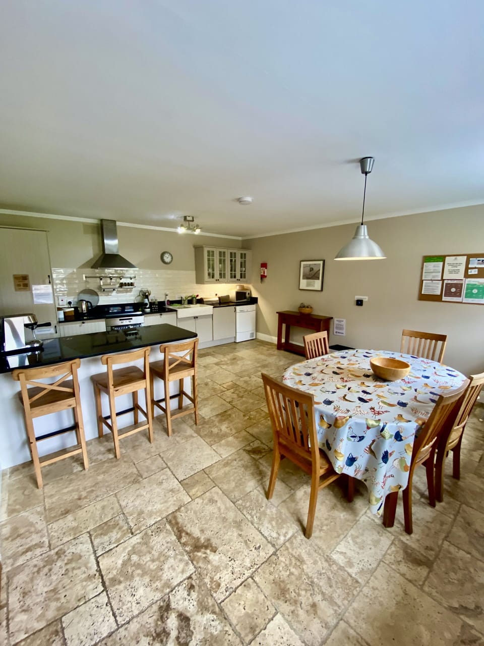 Kitchen dining room at Decoy Country Cottages