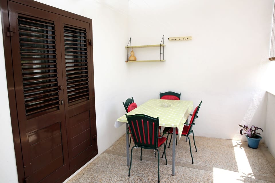 Terrace 1