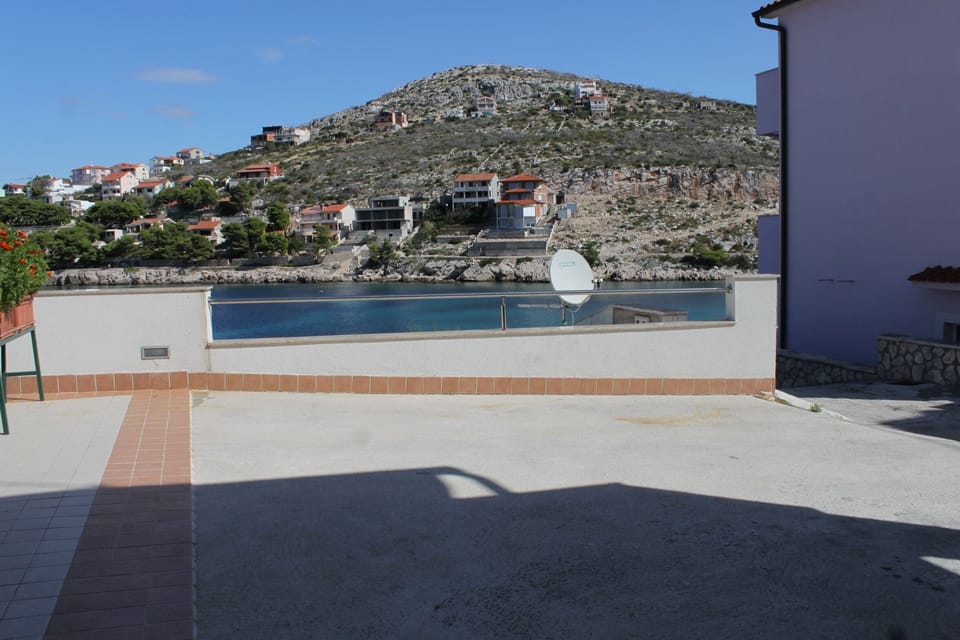 Terrace 1