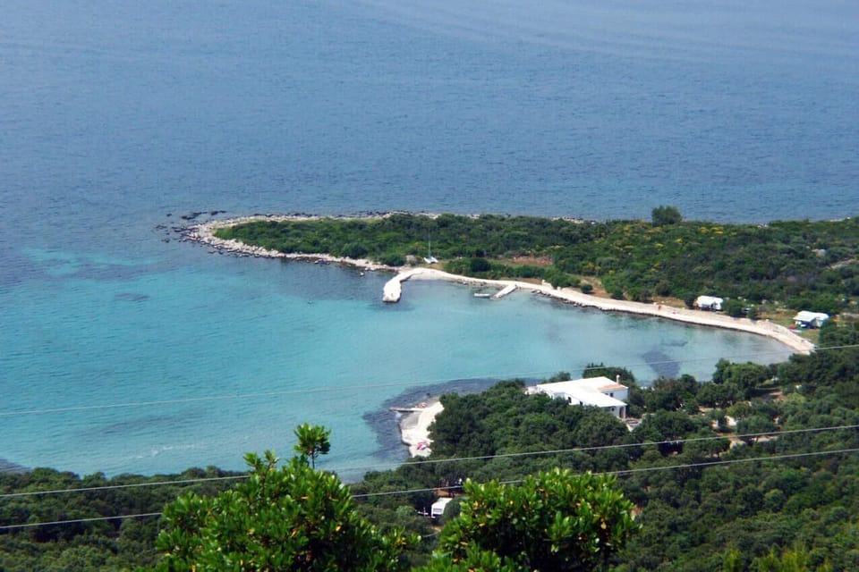 Nearby beaches