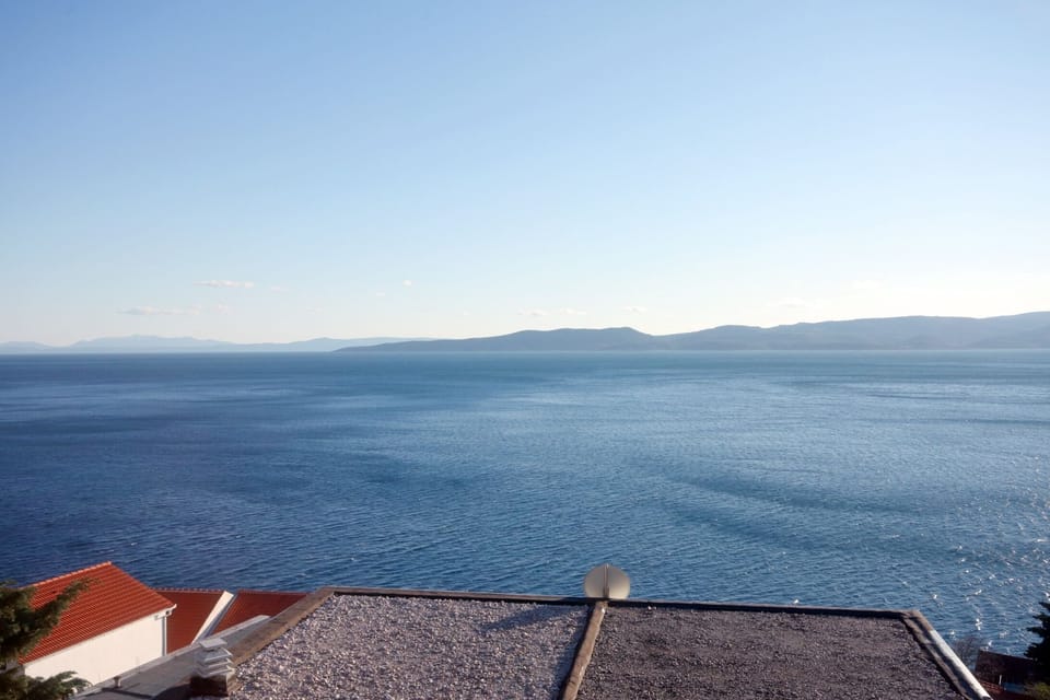 Balcony 2