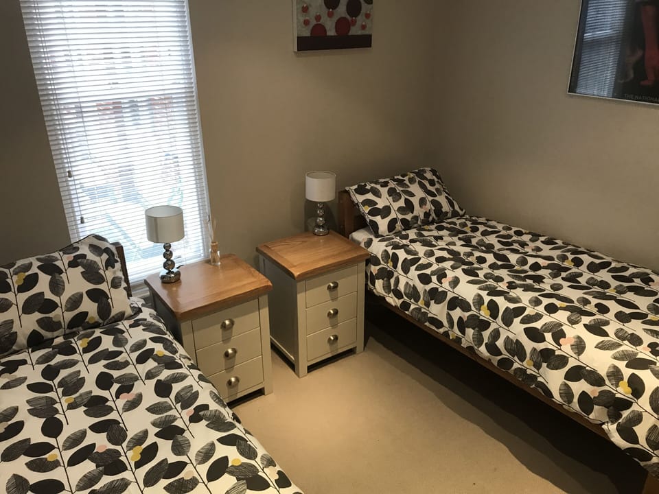 second bedroom
