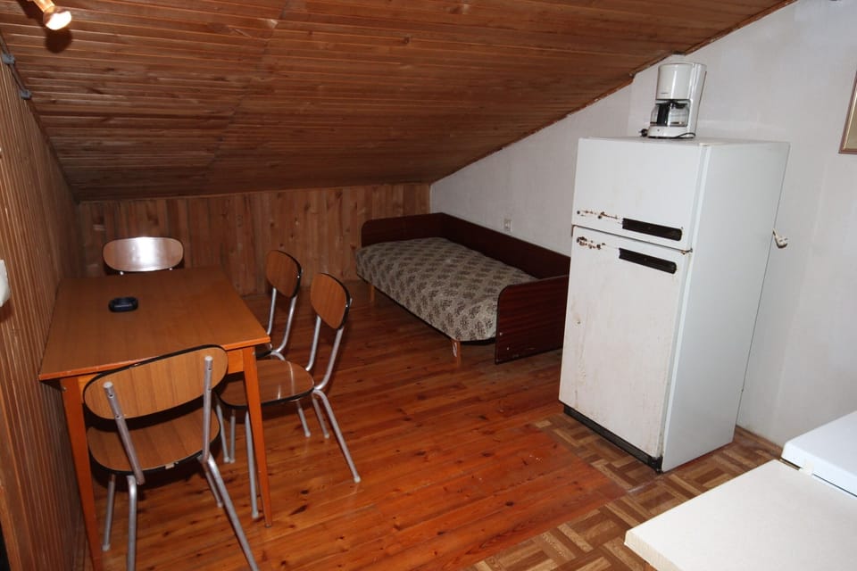 Dining room 2