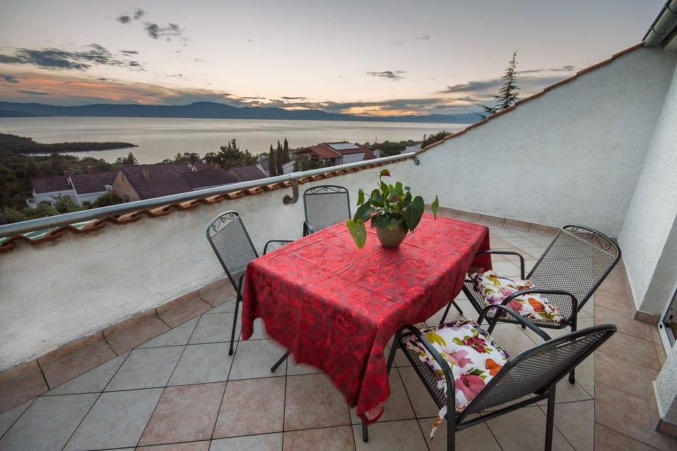 Terrace 1