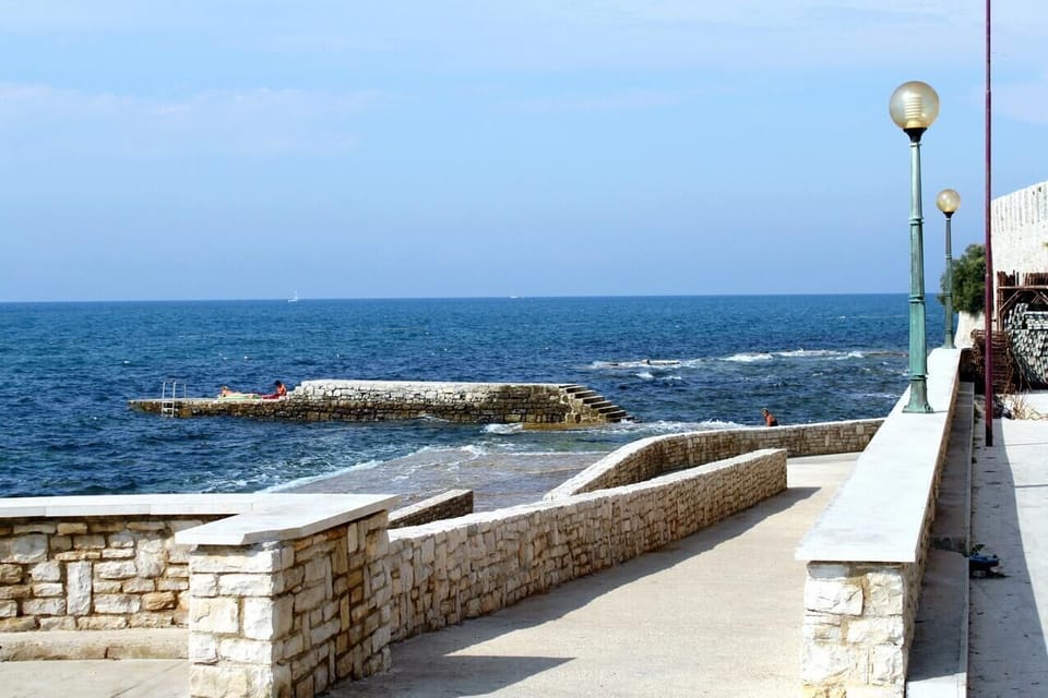 Nearby beaches