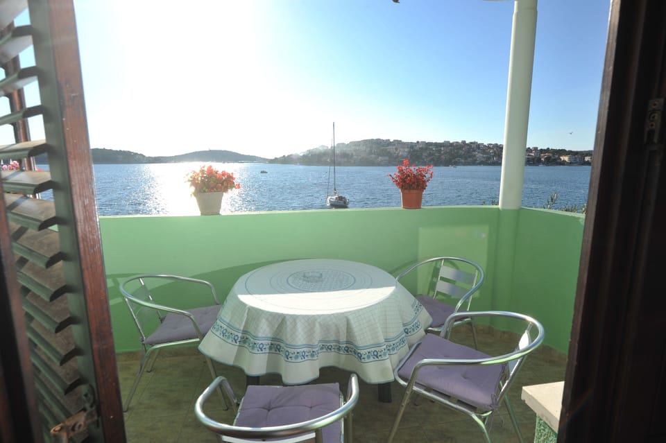 Balcony 1