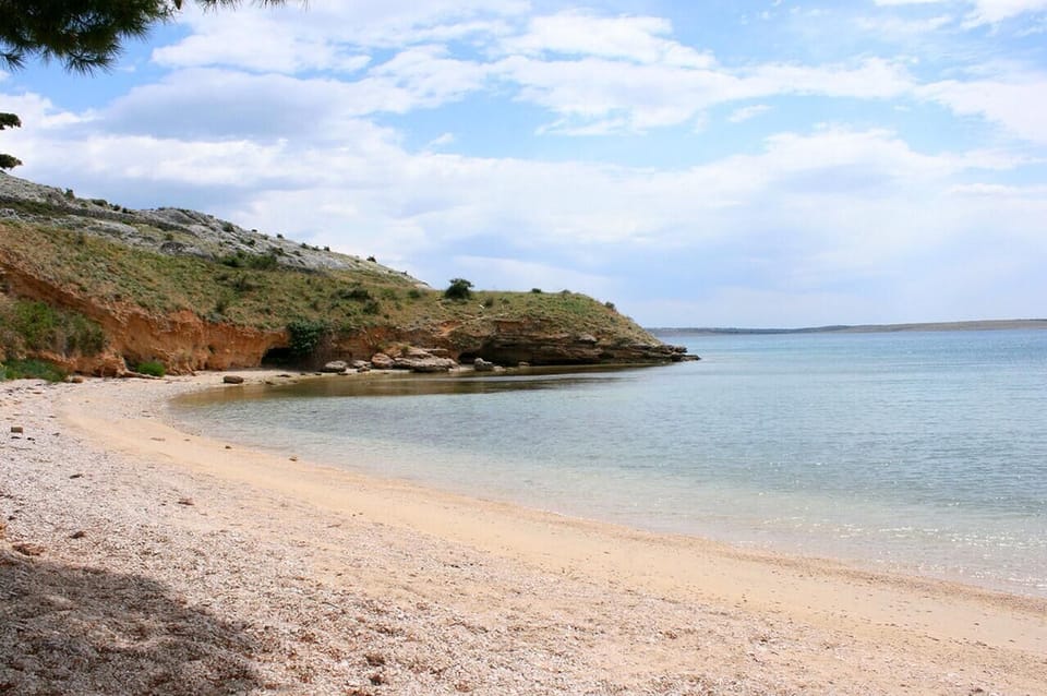 Nearby beaches