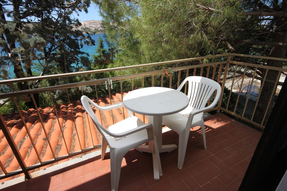 Balcony 3